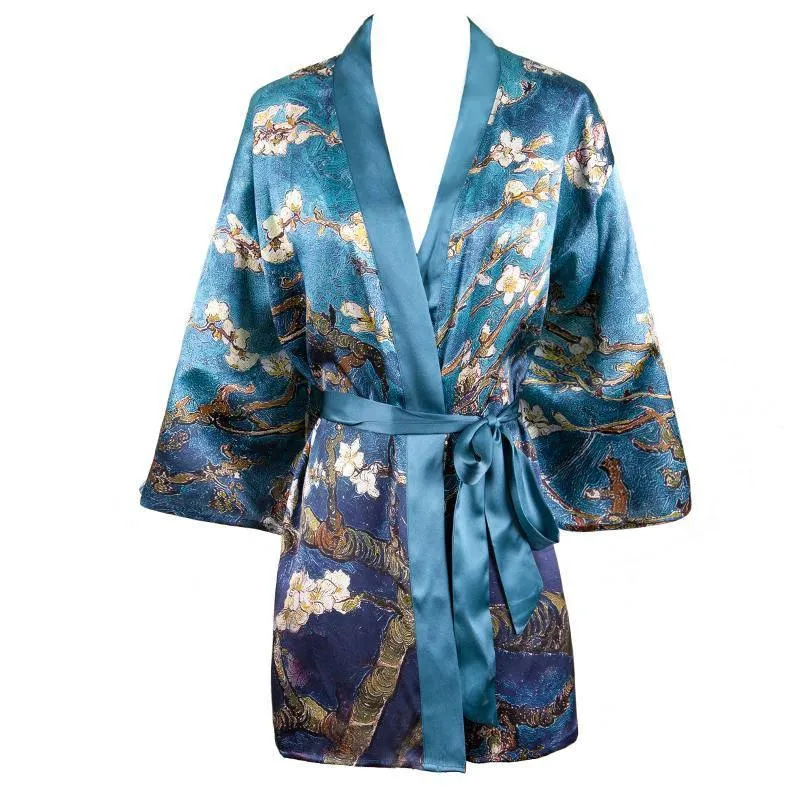 100% Mulberry Silk Kimono Robe Plum Blossom Printing Short Silk Robe