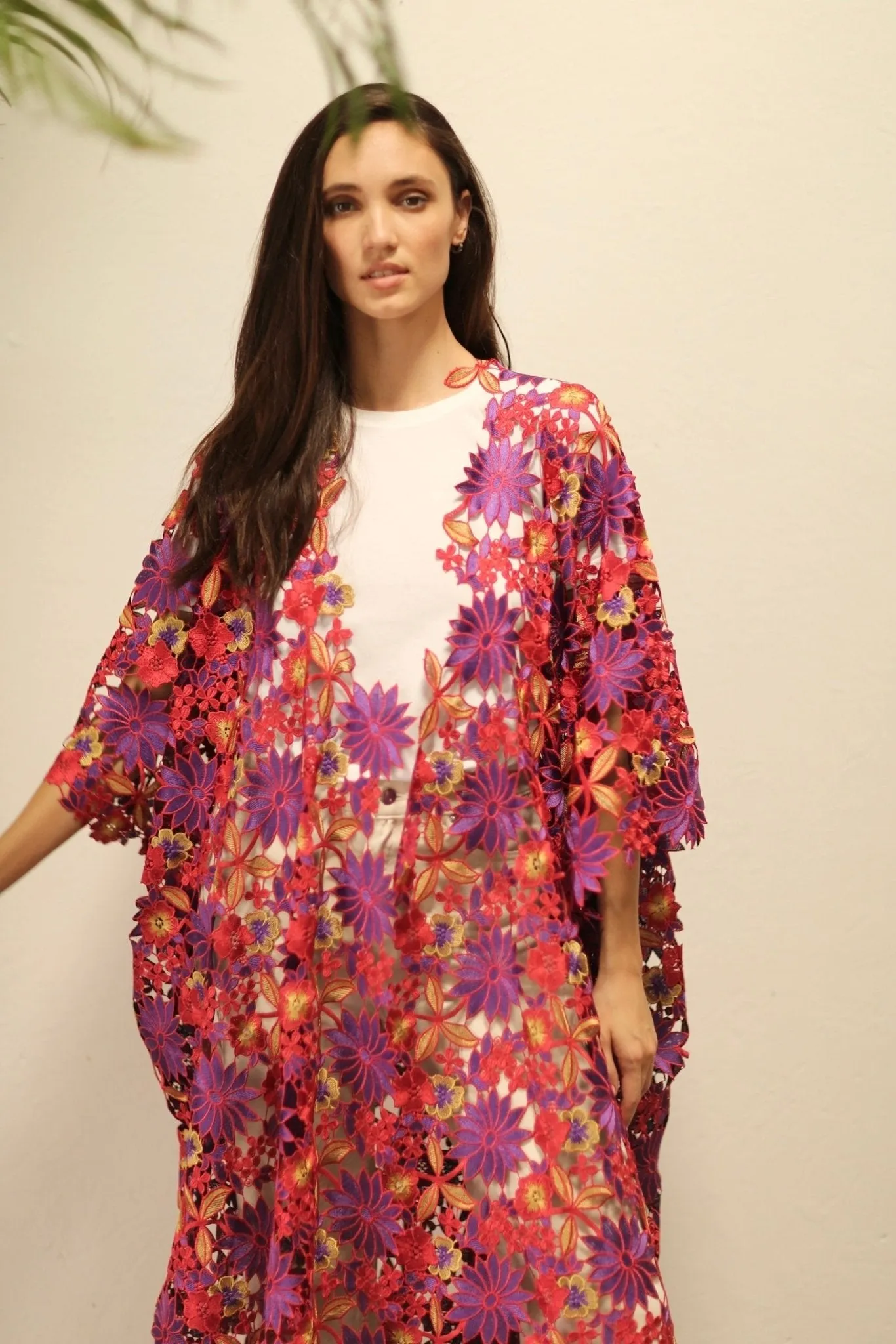 DIONYSUS FLOWER LACE KIMONO