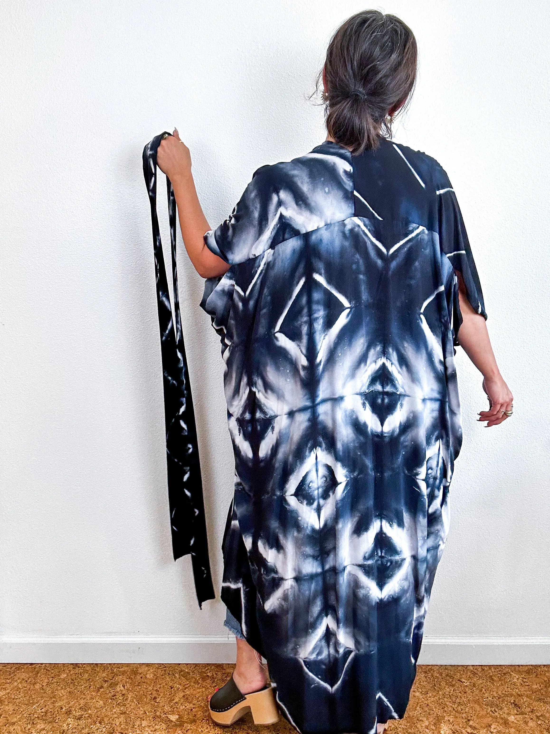 Hand-Dyed High Low Kimono Black Diamonds