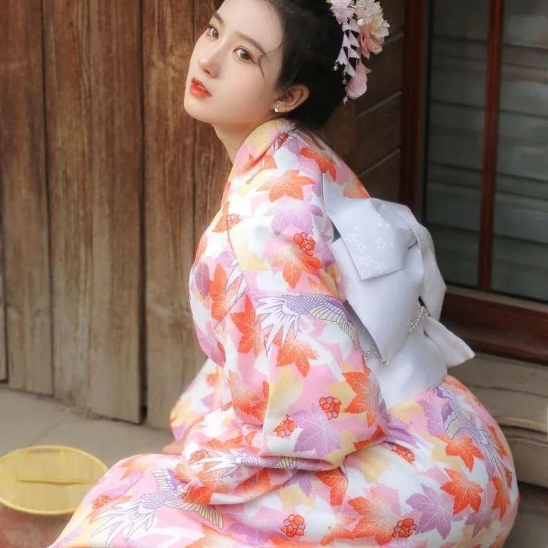 Kimono Japonais Fleuri Coloré