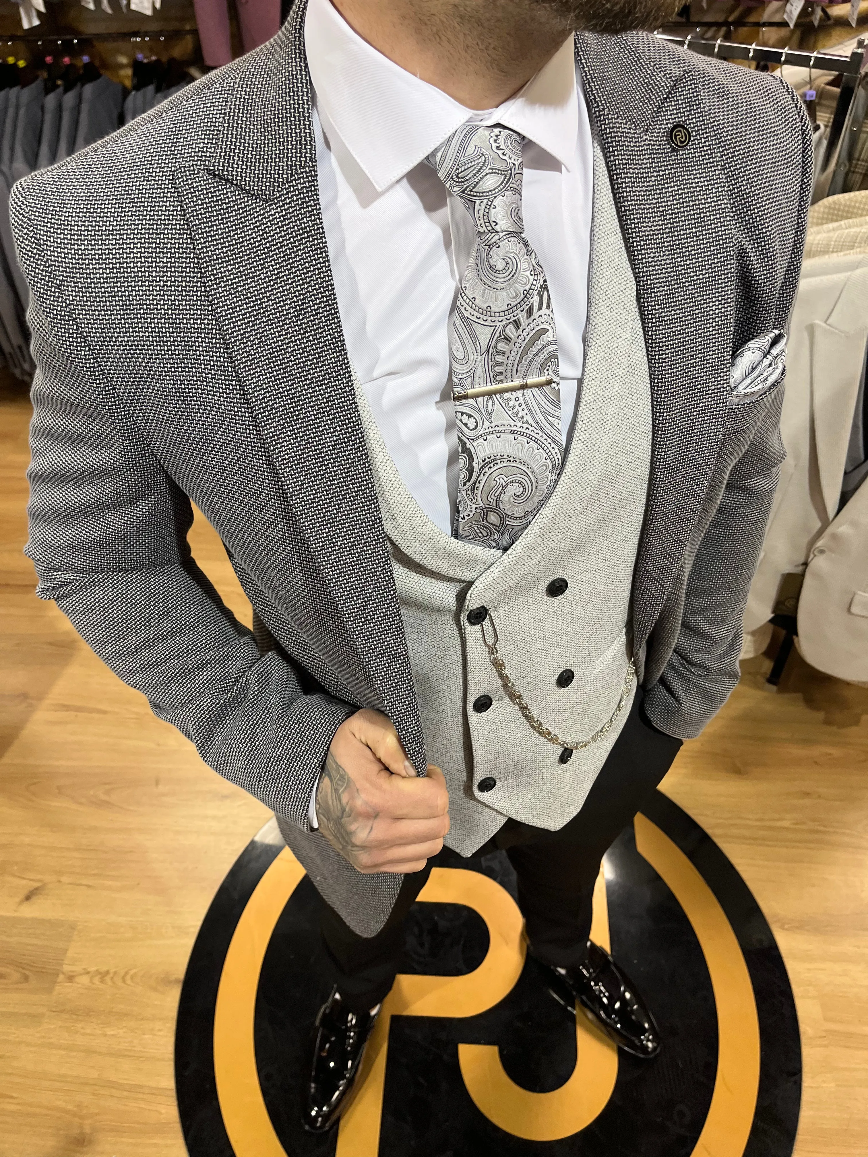 Lipari - Black/Grey 3 Piece Suit