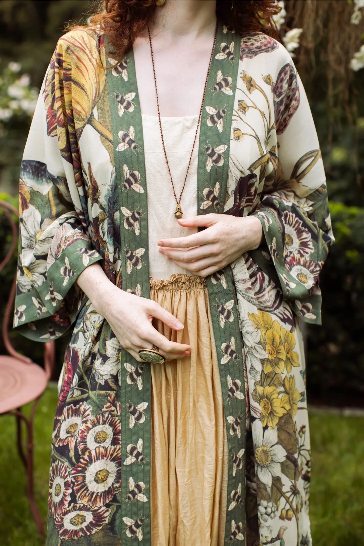 Market Of Stars Love Grows Wild Floral Bamboo Kimono Duster Robe with Bees