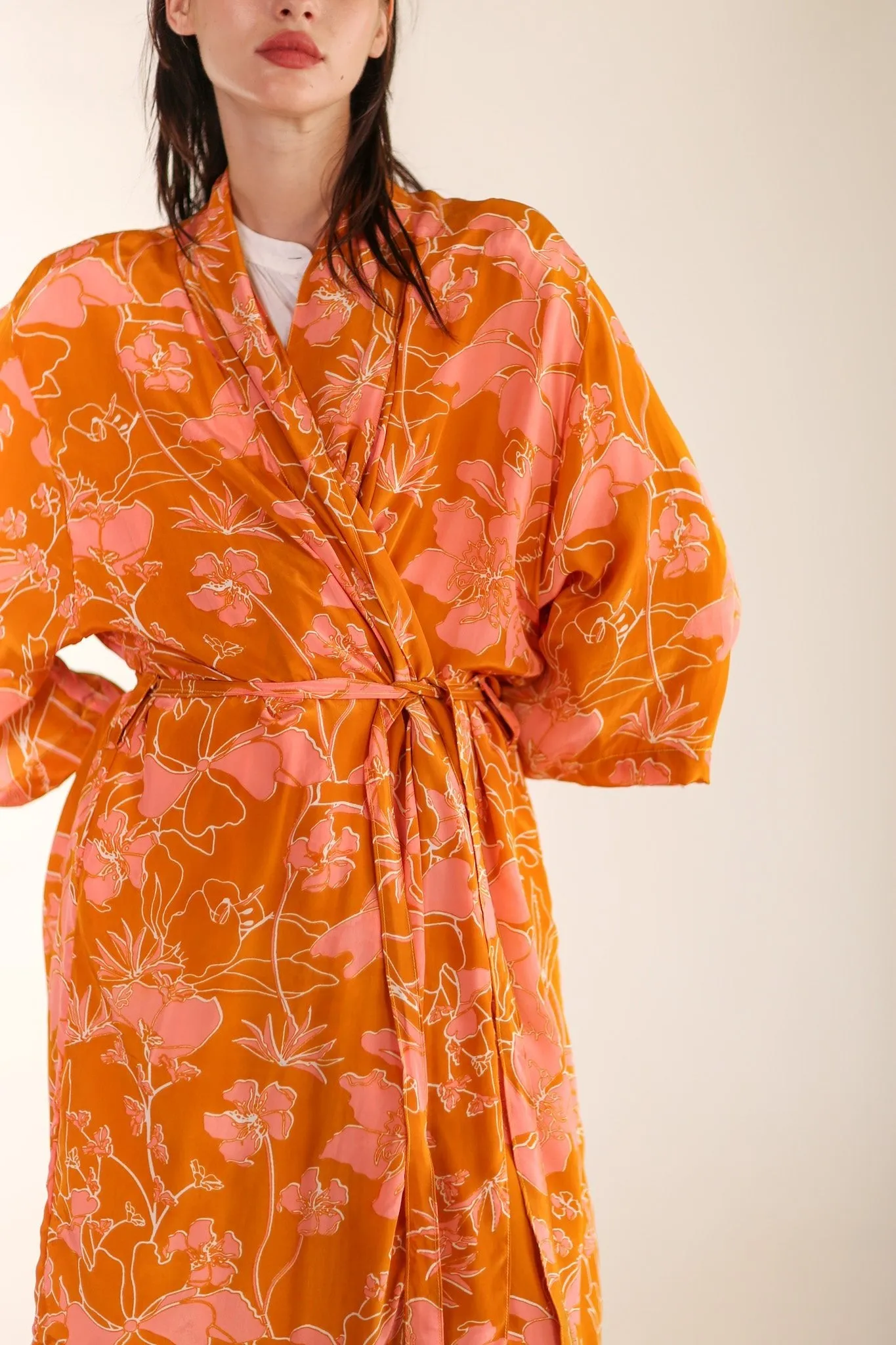 ORANGE FLOWER PRINT SILK KIMONO GOLBY