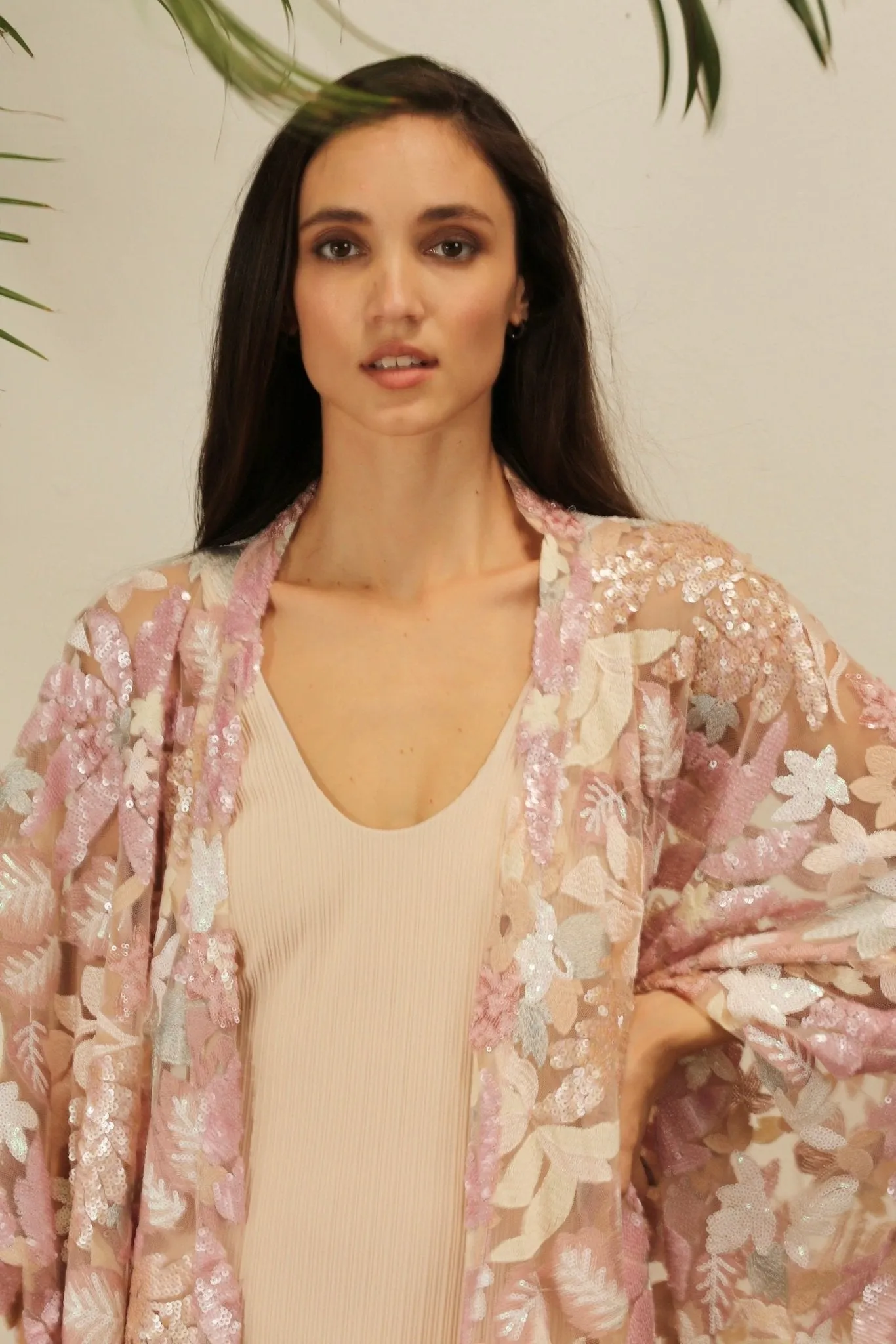 PINK SEQUIN FLOWER KIMONO