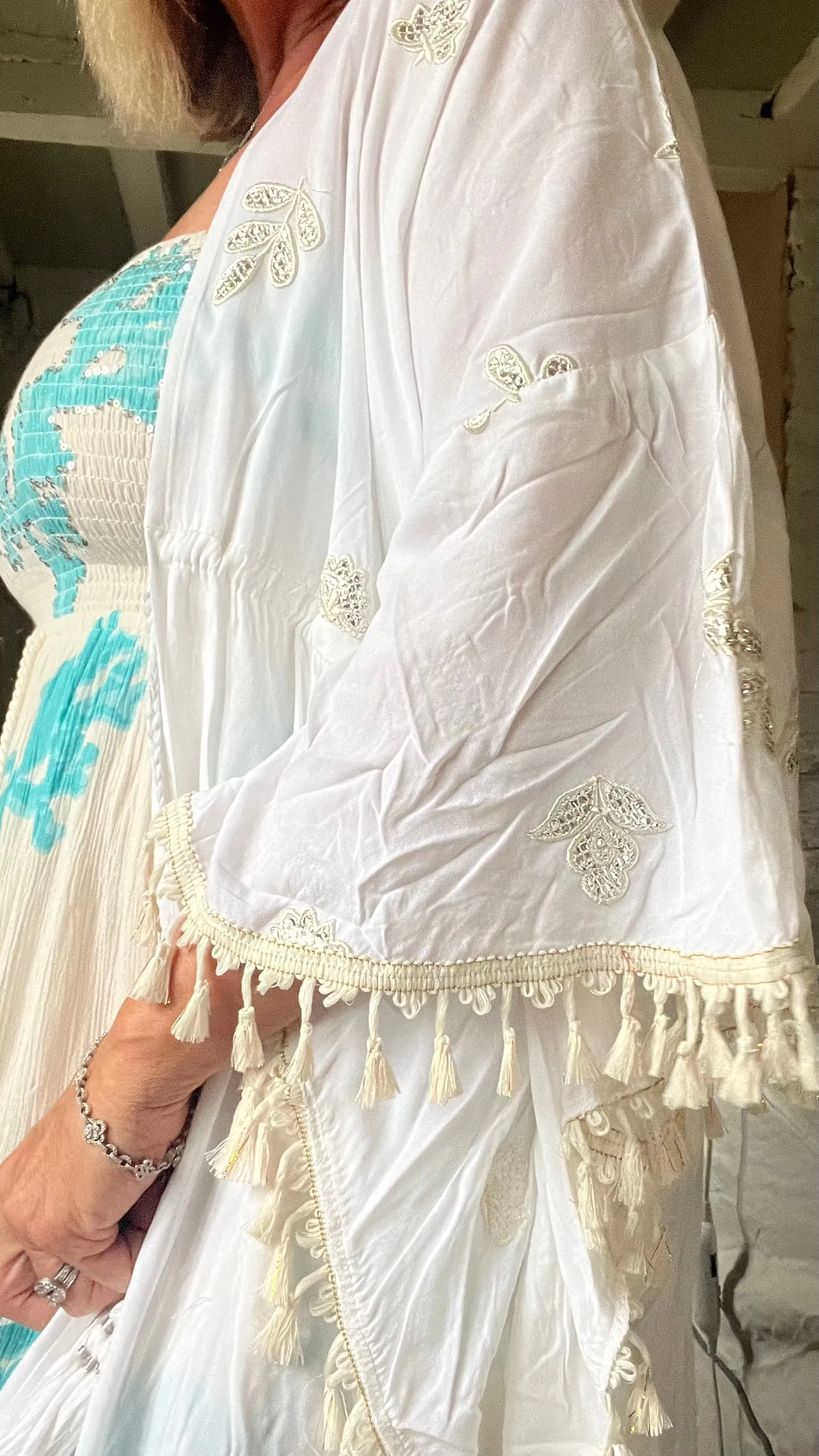 Portofino maxi Kimono white with silver inlaid detail one size