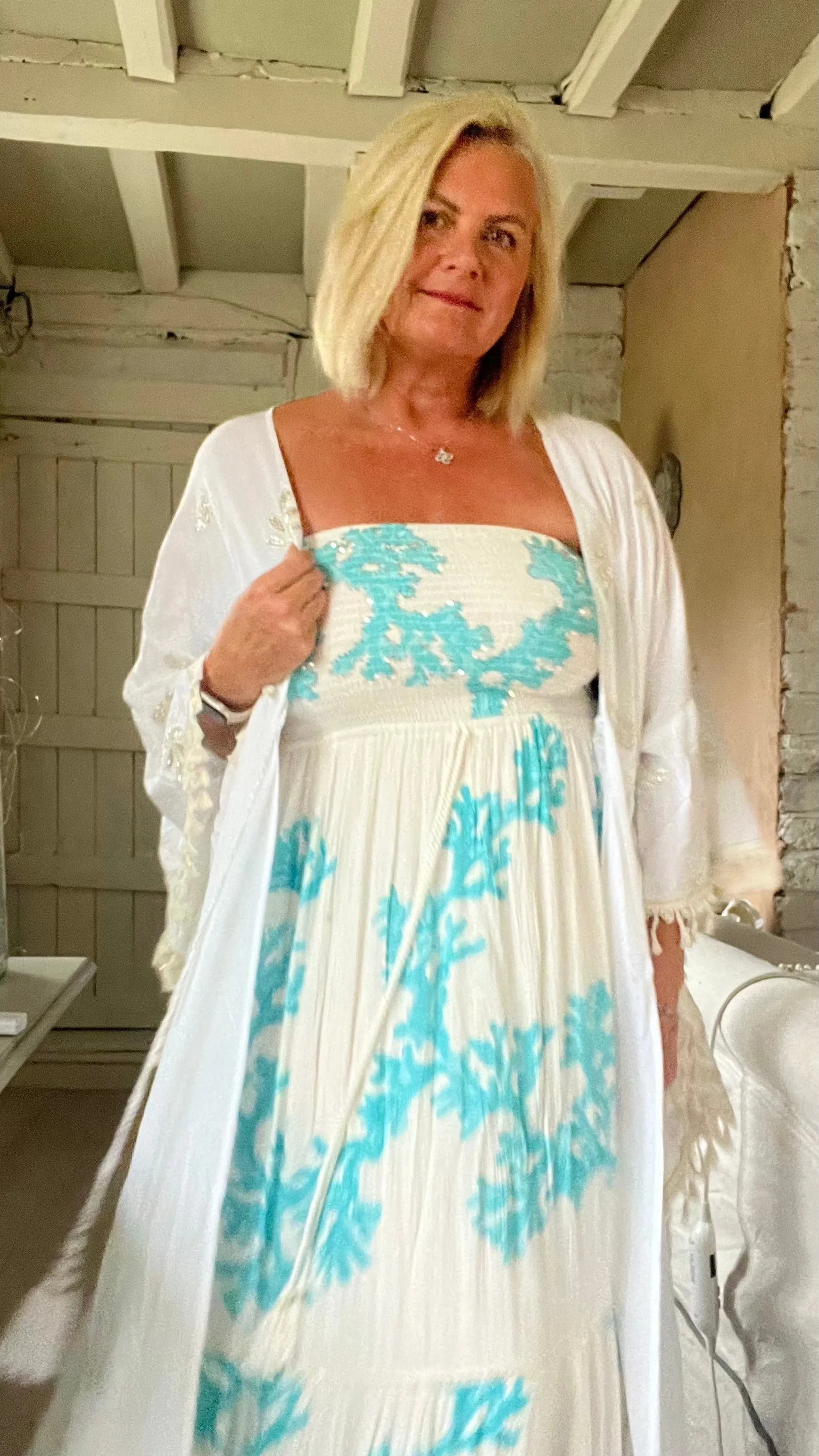 Portofino maxi Kimono white with silver inlaid detail one size