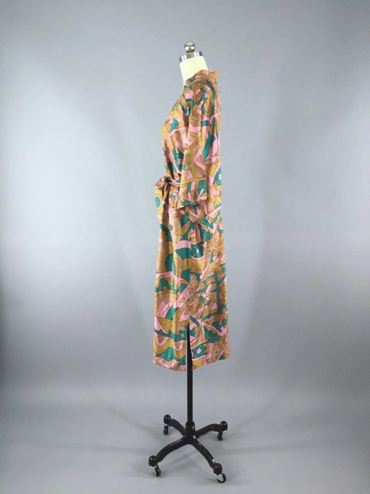 Raw Silk Sari Robe / Abstract Print