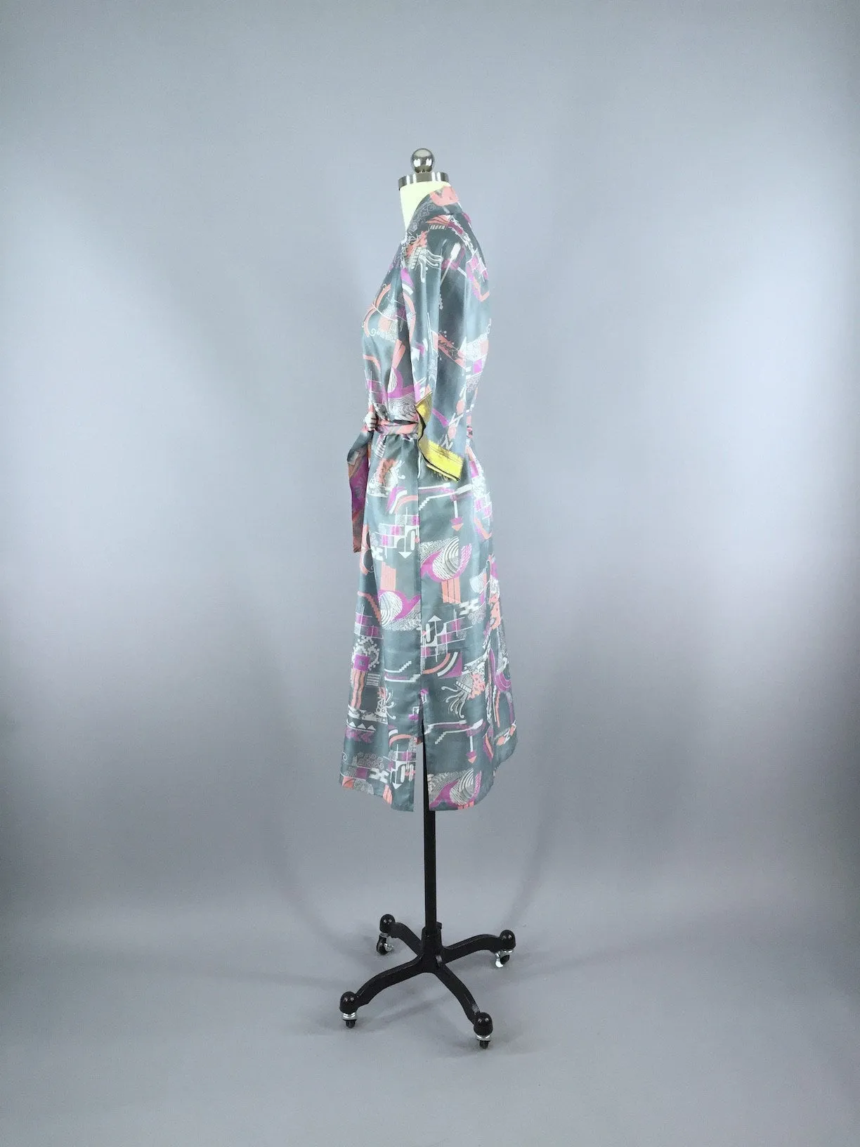 Silk Sari Robe / Peach & Grey Abstract Print