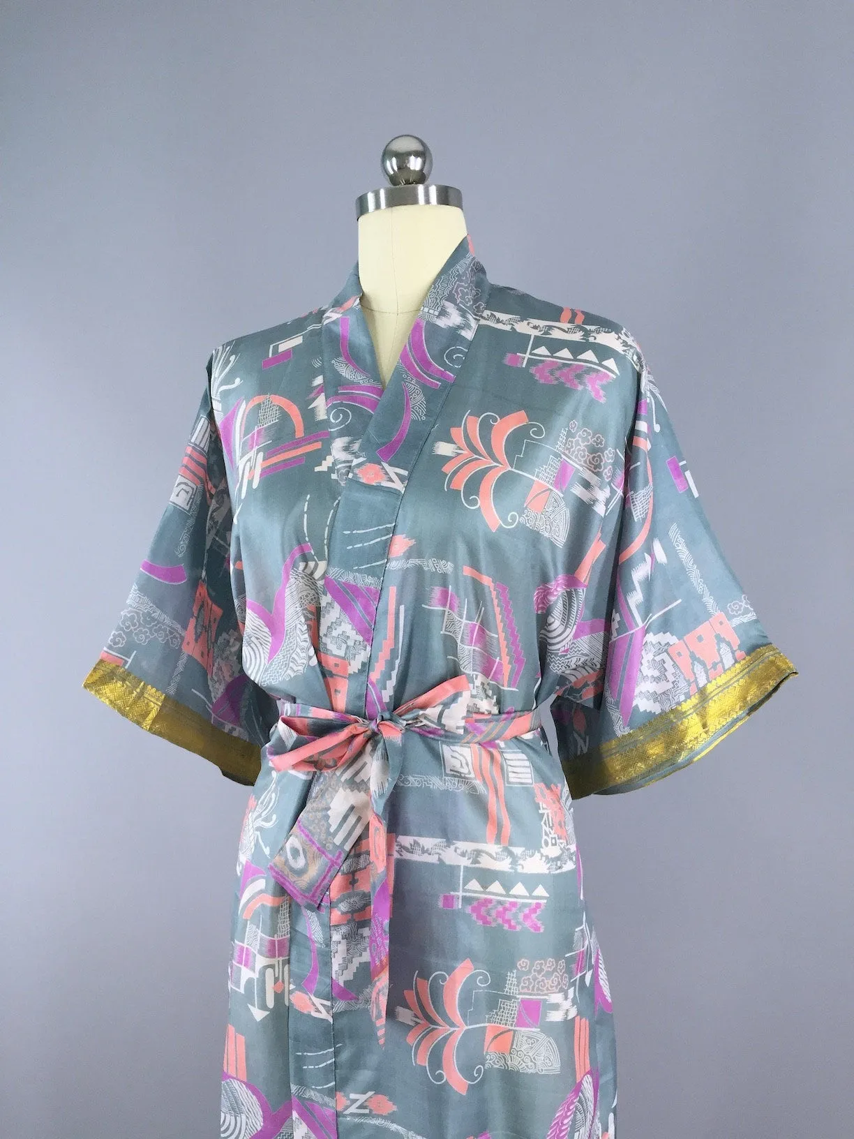 Silk Sari Robe / Peach & Grey Abstract Print