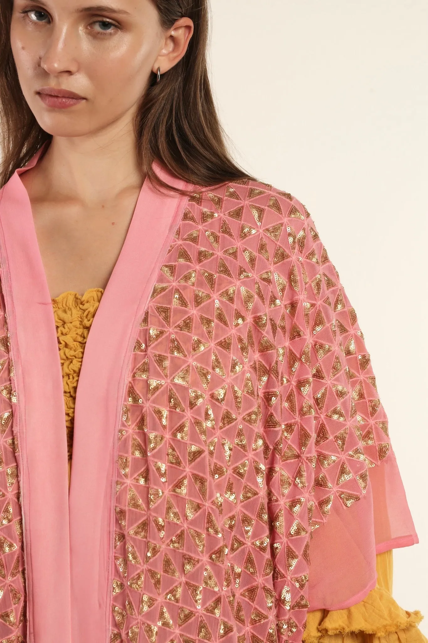 TRIANGLE GOLDEN PINK SILK KIMONO