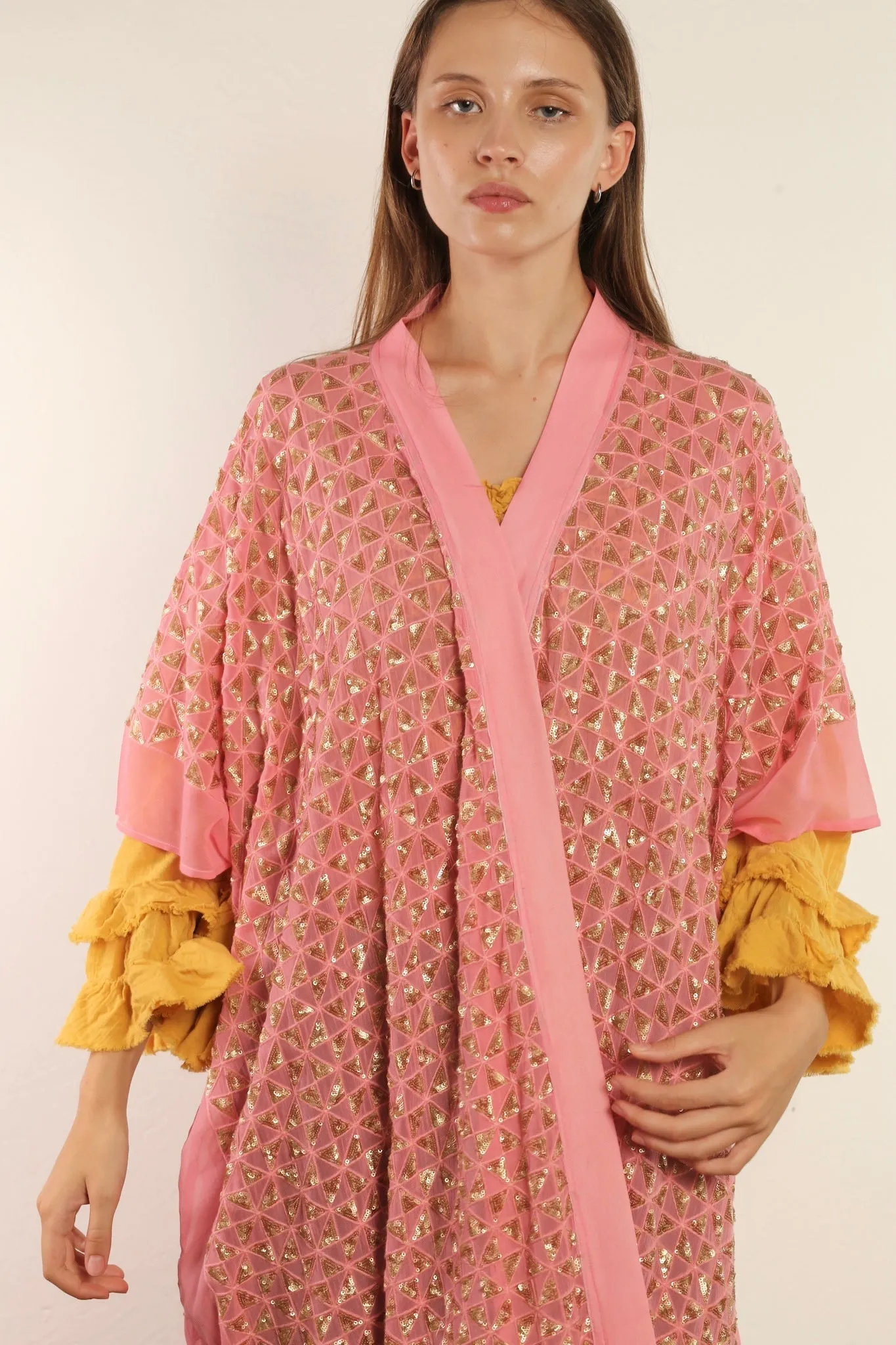 TRIANGLE GOLDEN PINK SILK KIMONO