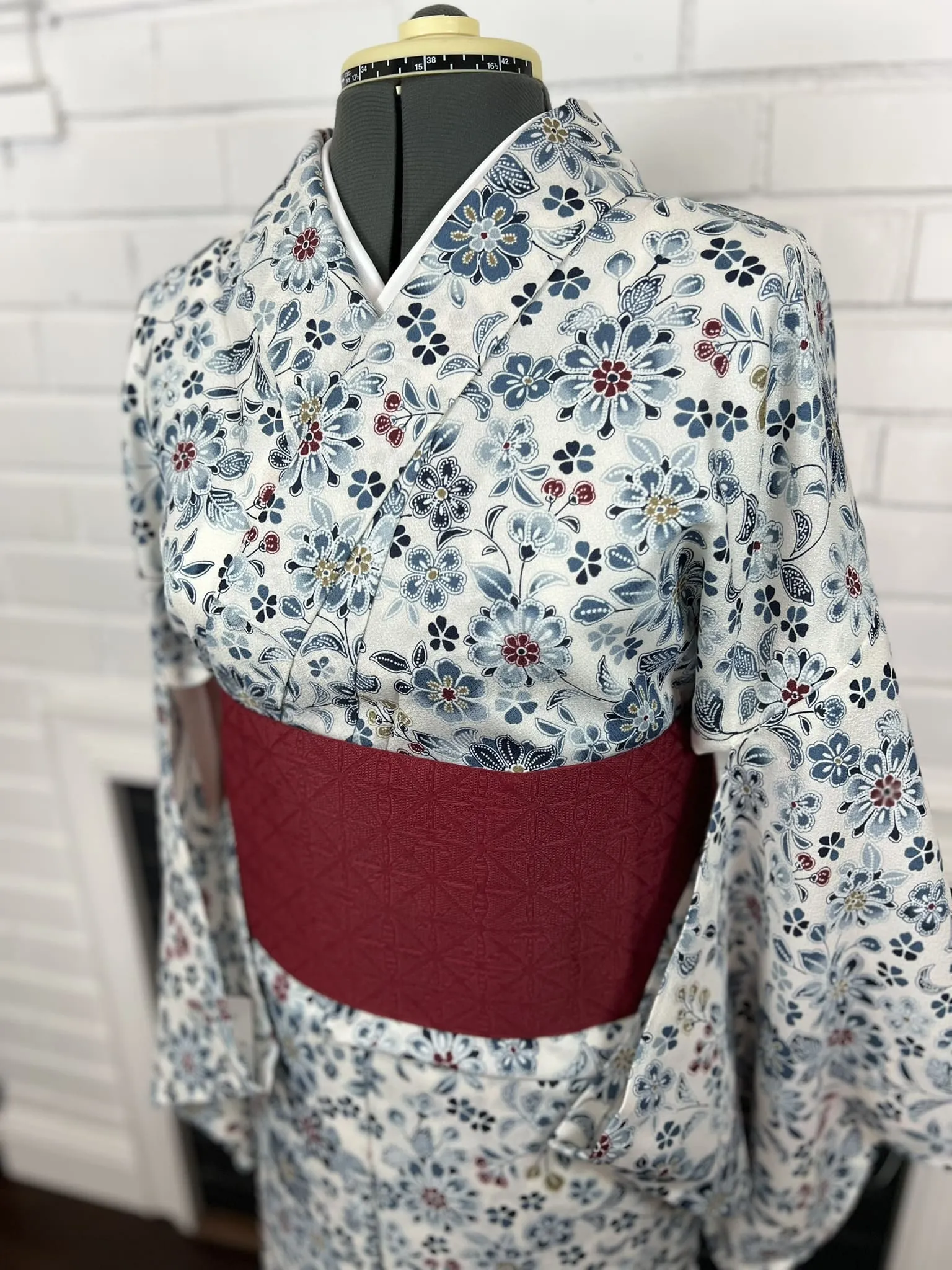 WASHABLE KIMONO and OBI 2 pc set, Blue Floral, Size: M / Japanese Traditional Women's Summer Kimono and Han-haba Obi