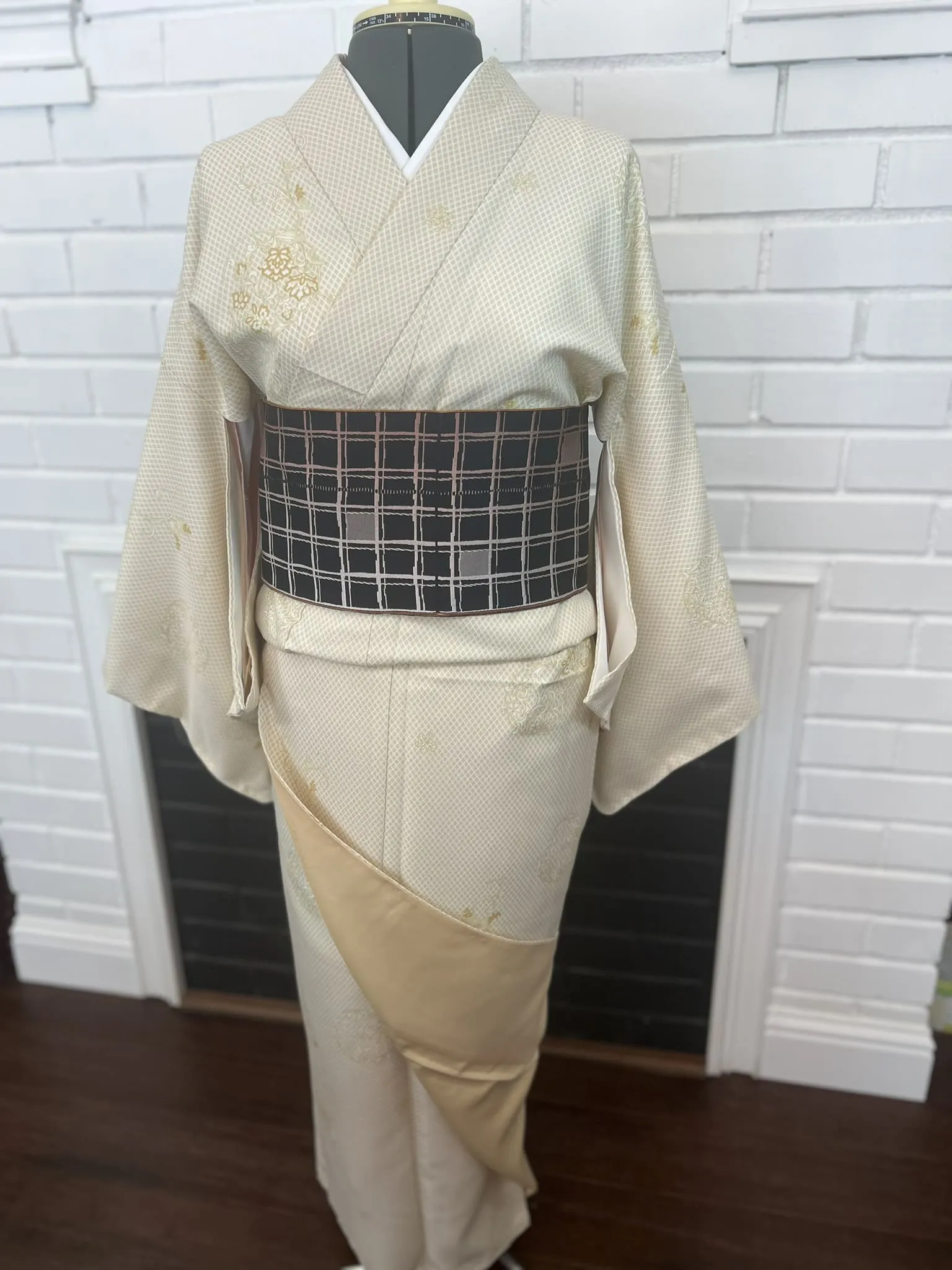 WASHABLE KIMONO and OBI 2 pc set, Lotus flower, Size: M / Japanese Traditional Women's Kimono and Han-haba Obi