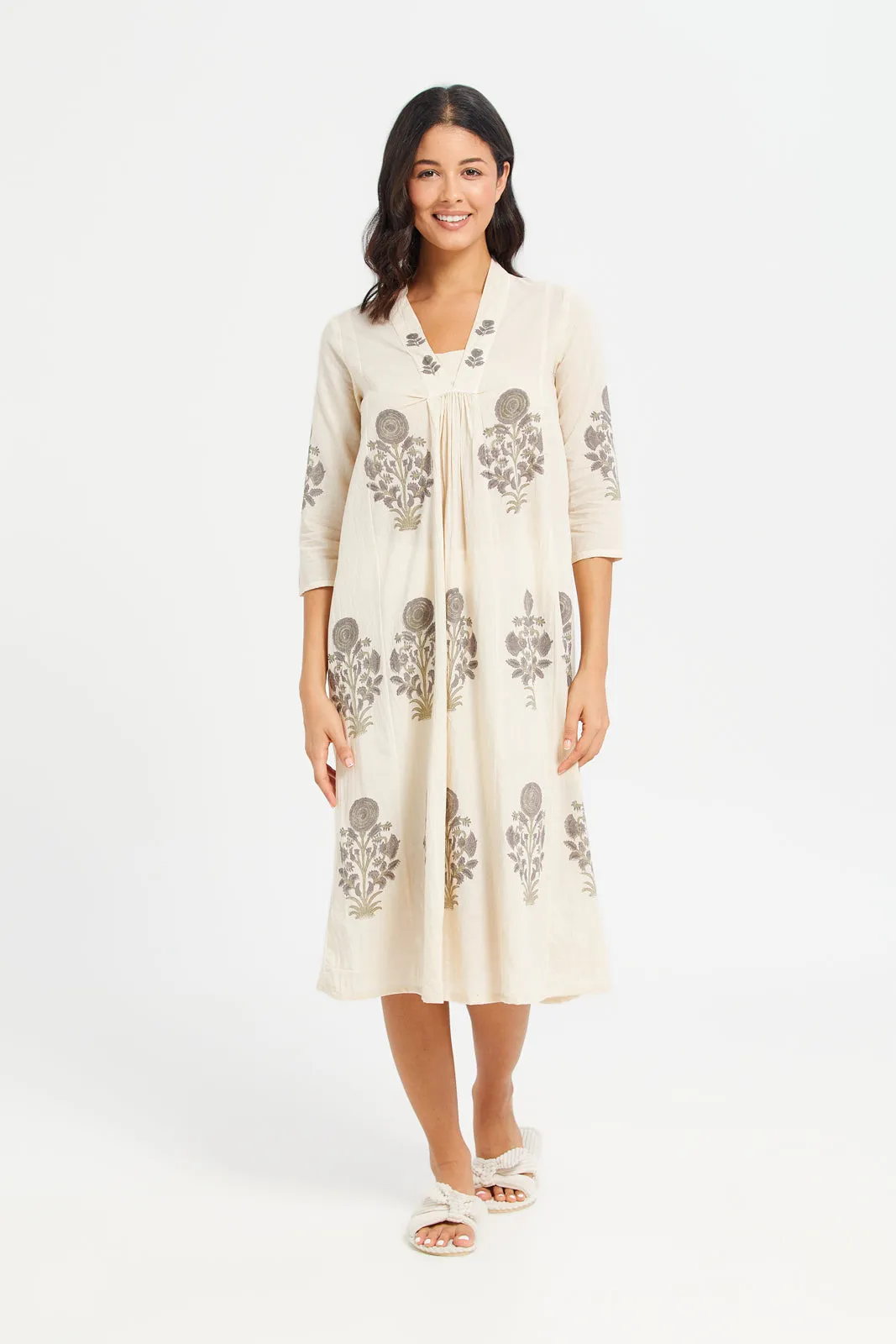 Women Cream Embroidered Kimono Nightgown